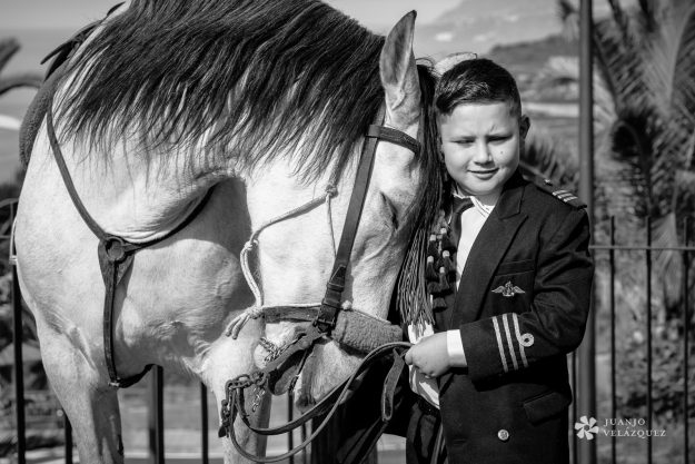 Sesiones de comunión diferentes, comuniones en Tenerife, Fotógrafo de familia, fotógrafo de niños.