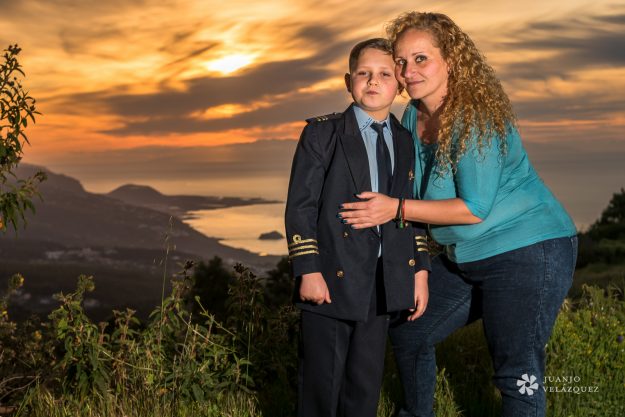 Sesiones de comunión diferentes, comuniones en Tenerife, Fotógrafo de familia, fotógrafo de niños.