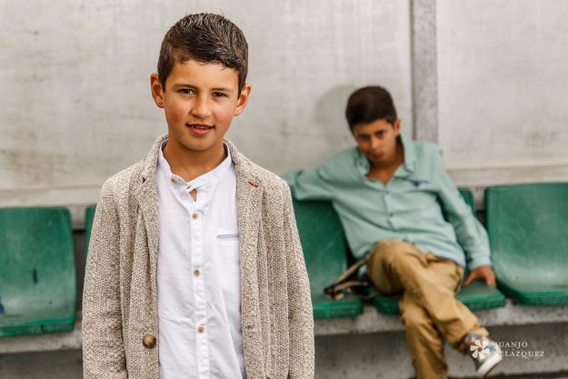 Juanjo Velázquez Fotógrafo. Sesión de comunión en Tenerife, Fotógrafo de familia, fotógrafo de niños.